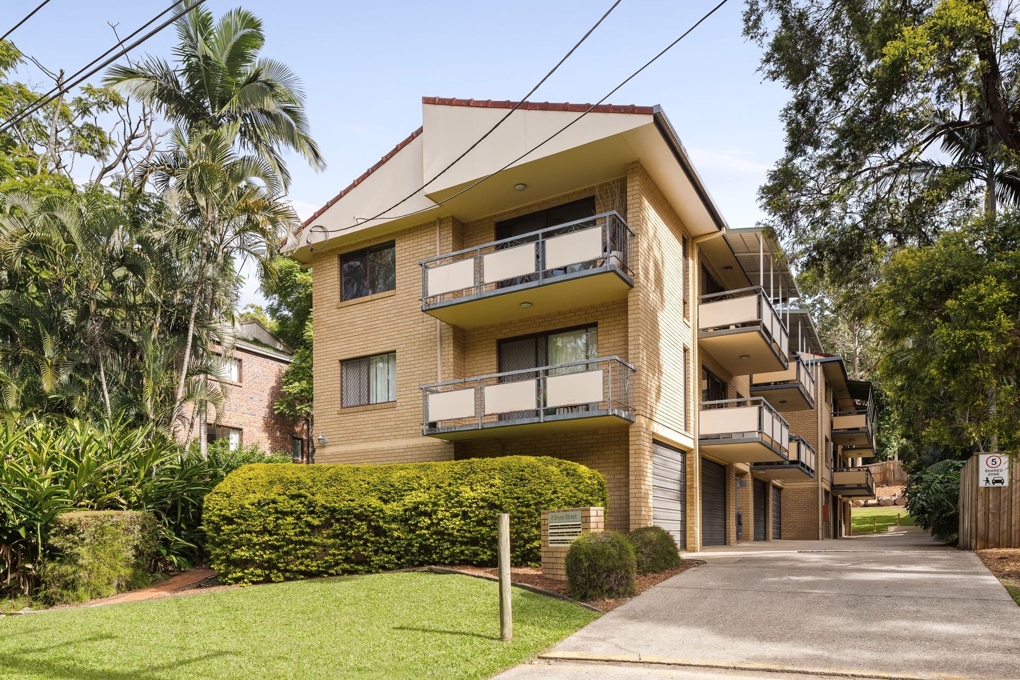 8 Bryce Street, St Lucia QLD 4067, St Lucia - Thumbnail 2