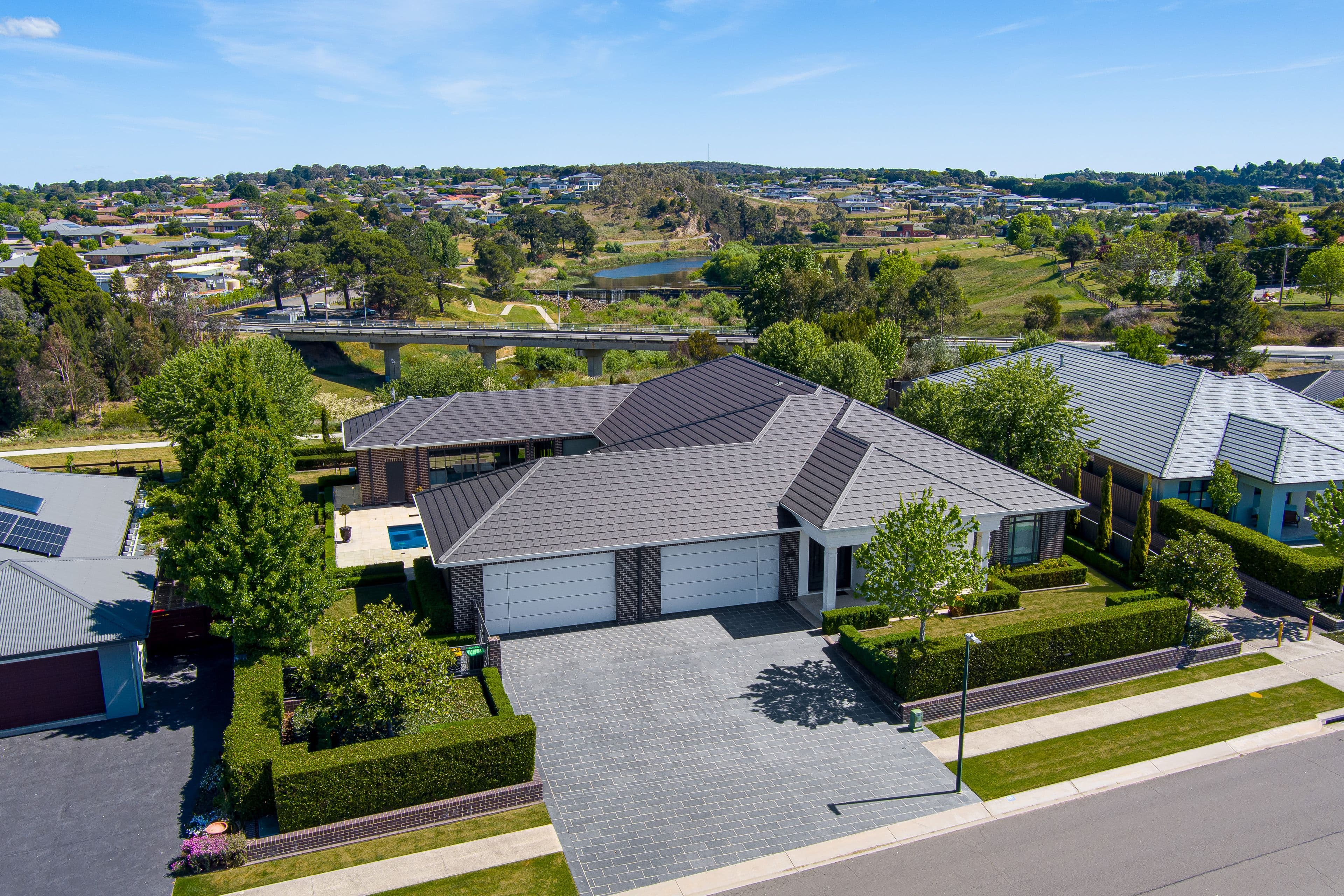 46-48 Mewburn Drive, Goulburn NSW 2580, Goulburn - Thumbnail 2