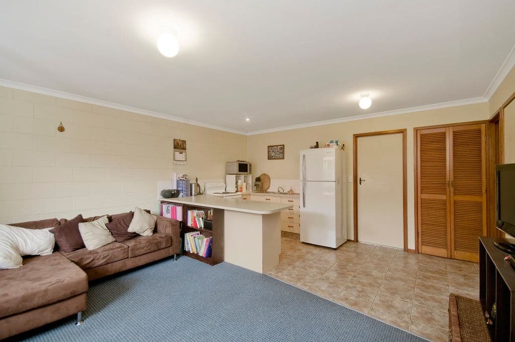 23 Philippine Parade, PALM BEACH QLD 4221, Palm Beach - Thumbnail 3