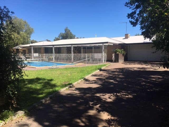 42 West Terrace, Kalamunda WA 6076, Kalamunda - Thumbnail 2