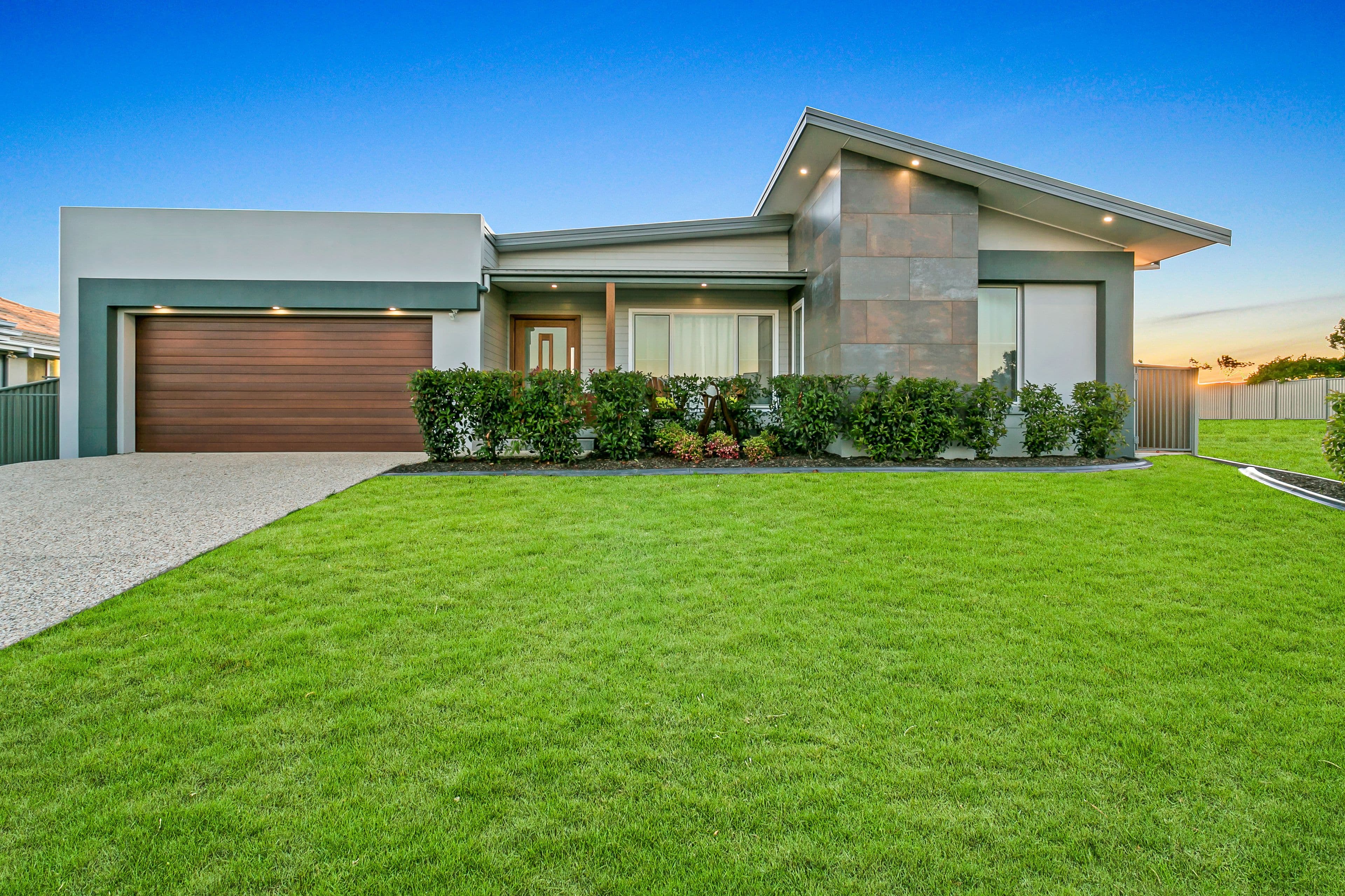 22 Peak Drive, Tamworth NSW 2340, Tamworth - Image 1