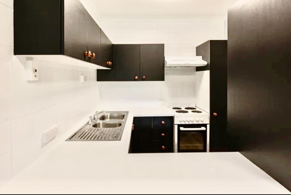 451-455 Severin Street, Manunda, QLD, 4870, Manunda - Thumbnail 5