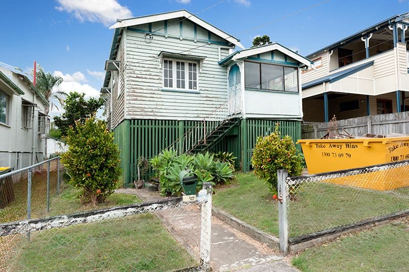 25 Hunter Street, GREENSLOPES QLD 4120, Greenslopes - Image 1