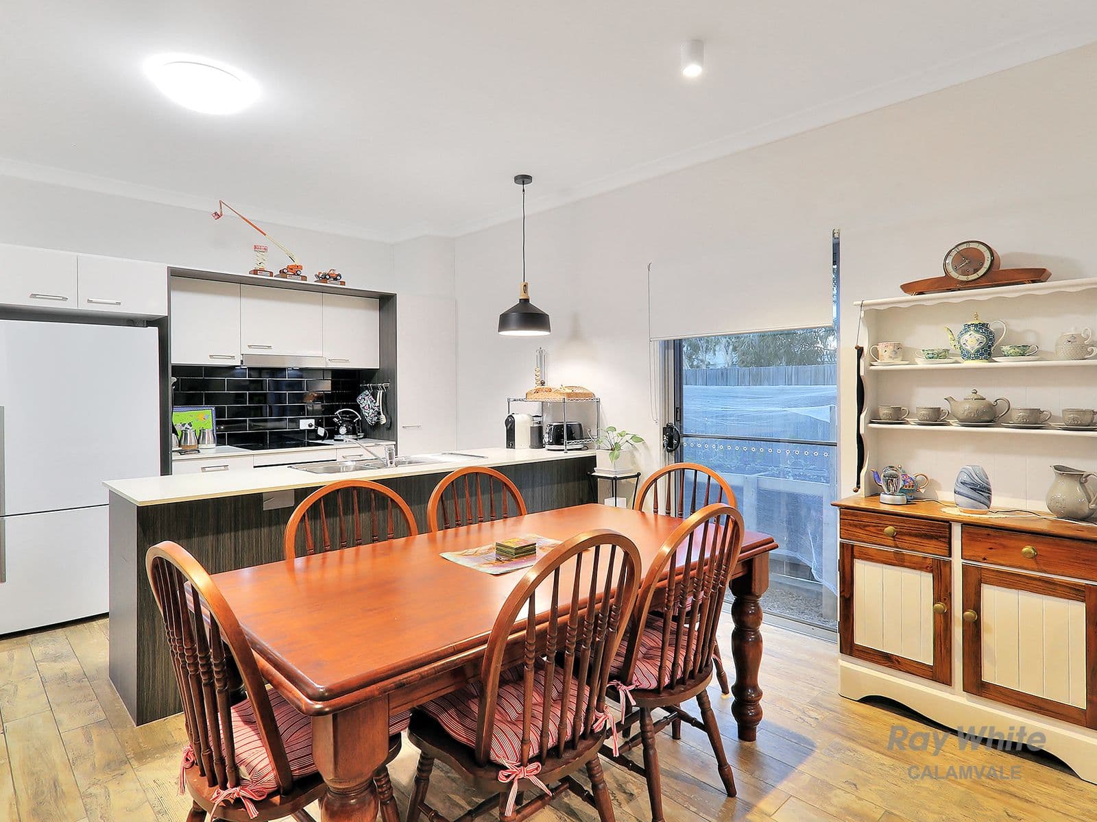 10 Lakewood Avenue, Parkinson QLD 4115, Parkinson - Thumbnail 4