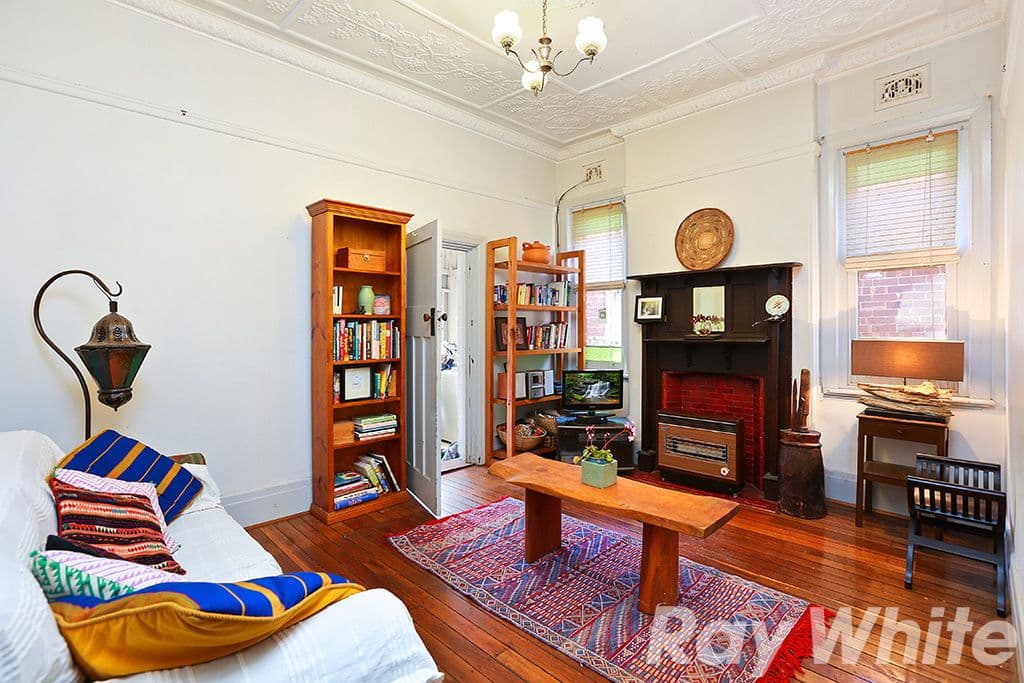 128 Windsor Road, Dulwich Hill - Thumbnail 2