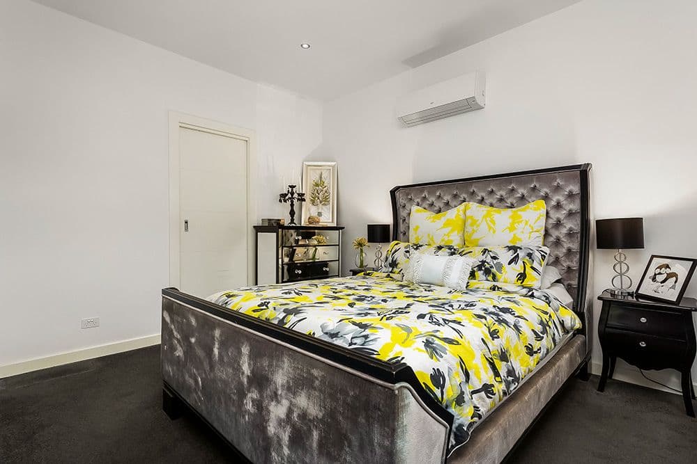 11 Carron Street, Coburg VIC 3058, Coburg - Thumbnail 4