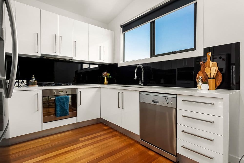 11 Carron Street, Coburg VIC 3058, Coburg - Thumbnail 6