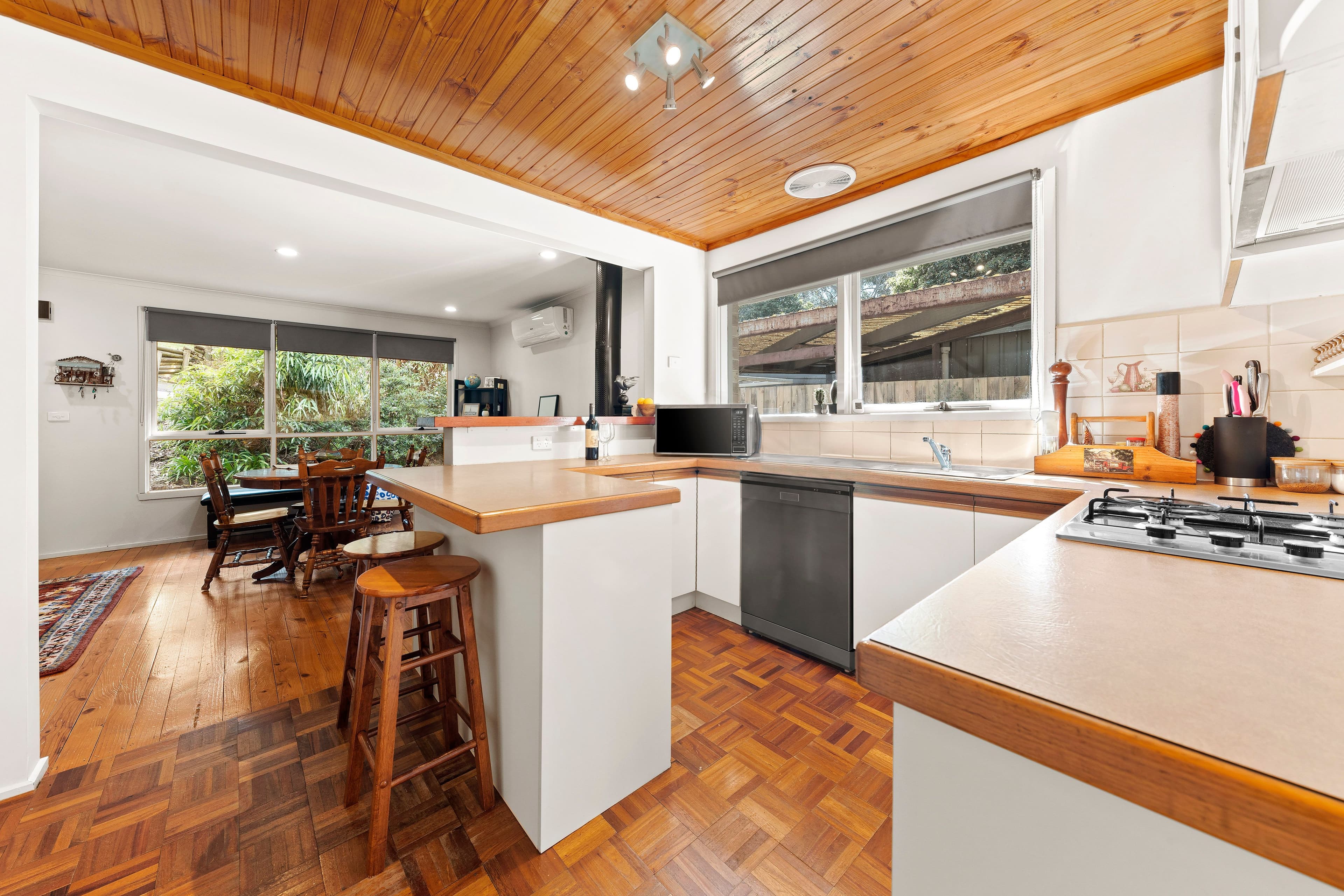 22 Wells Avenue, Boronia VIC 3155, Boronia - Thumbnail 3