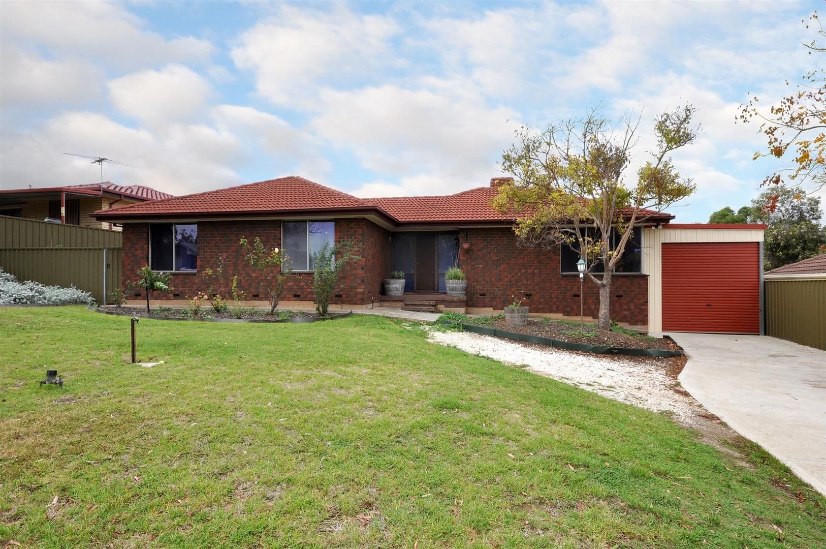 3 Molvig Court, TROTT PARK SA 5158, Trott Park - Thumbnail 2