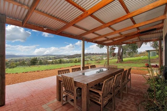 68 Lareema Drive, BULLSBROOK WA 6084, Bullsbrook - Thumbnail 3