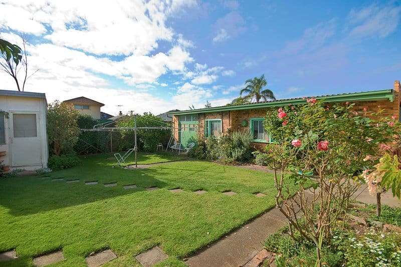 6 Gold Street, CHELTENHAM VIC 3192, Cheltenham - Thumbnail 2