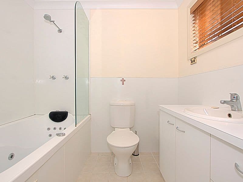 4 Winchester Court, KIRWAN QLD 4817, Kirwan - Thumbnail 3