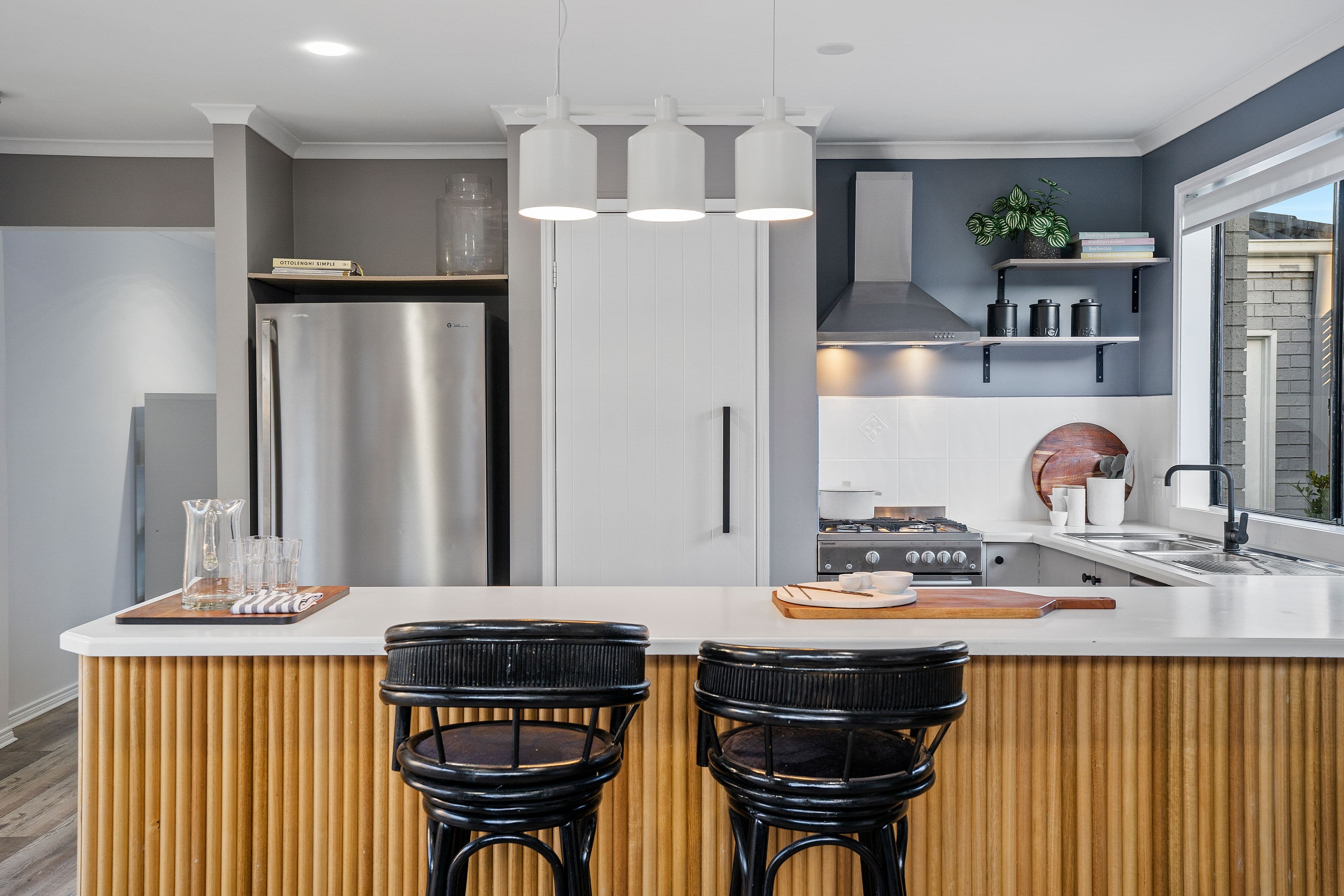 54 Laura Road, Knoxfield VIC 3180, Knoxfield - Thumbnail 2