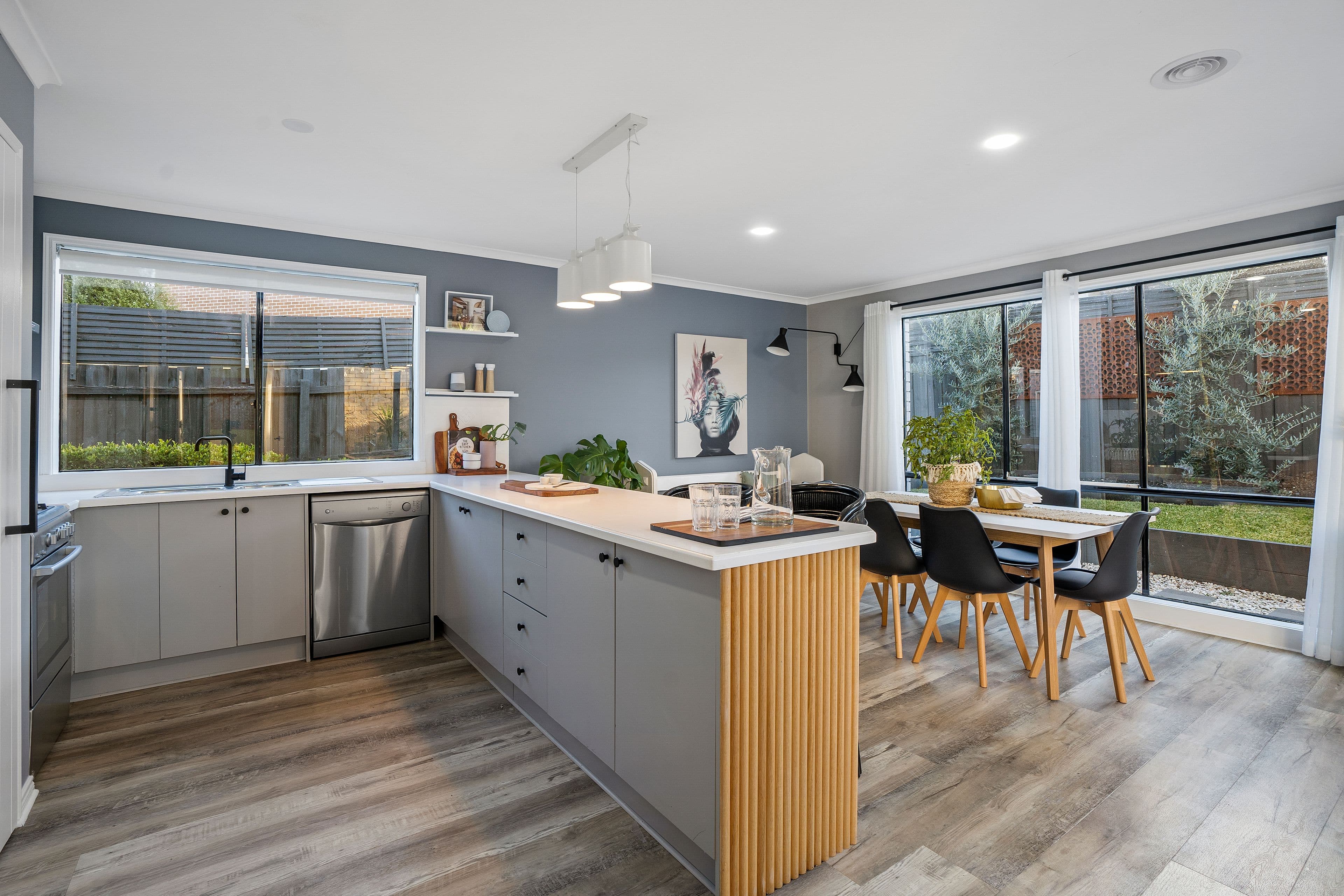 54 Laura Road, Knoxfield VIC 3180, Knoxfield - Thumbnail 4
