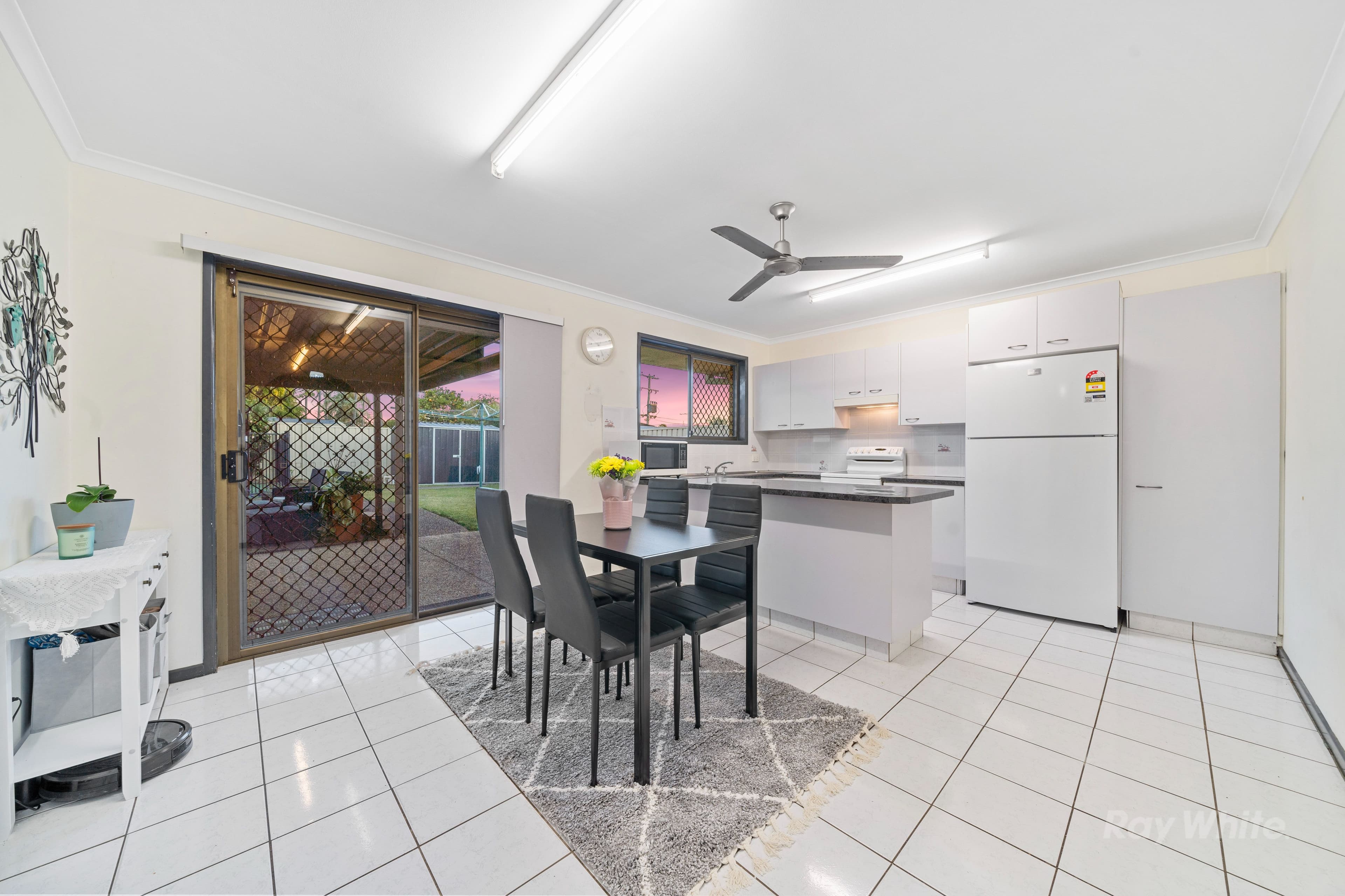 9 AMMONS Street, Browns Plains QLD 4118, Browns Plains - Thumbnail 7