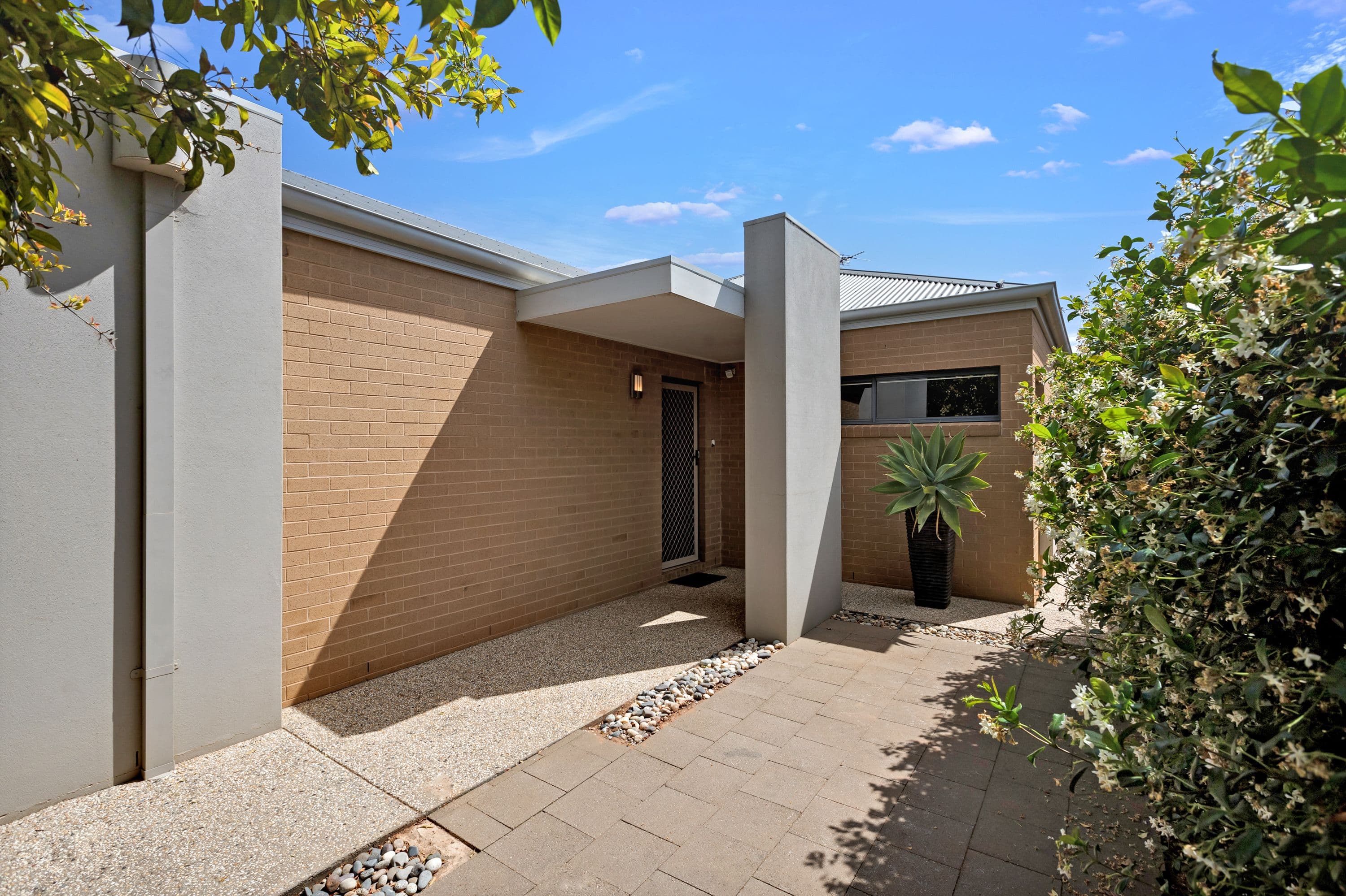76 Leicester Street, Mildura VIC 3500, Mildura - Thumbnail 2