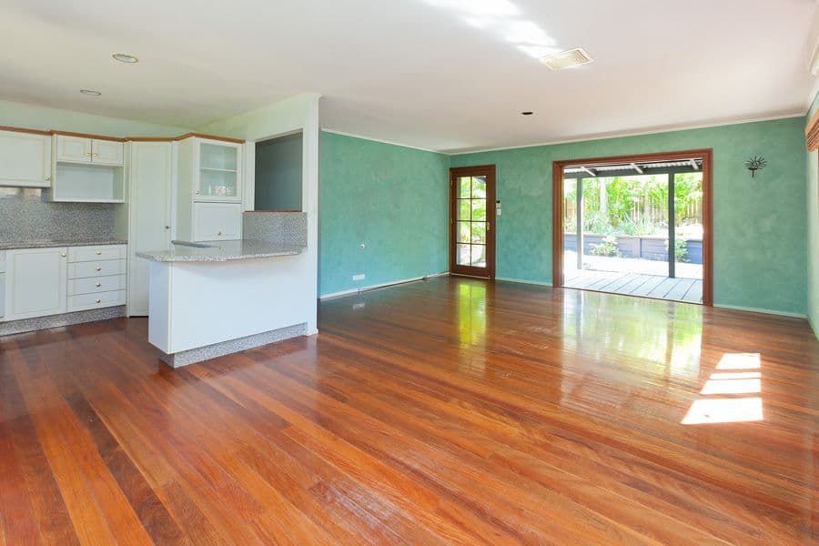 60 Dobbs Street, HOLLAND PARK WEST QLD 4121, Holland Park West - Thumbnail 4
