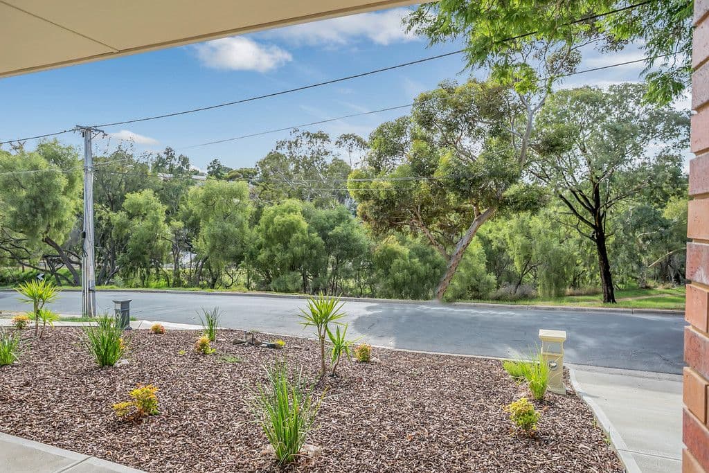71a Rutherglen Avenue, Valley View SA 5093, Valley View - Thumbnail 2