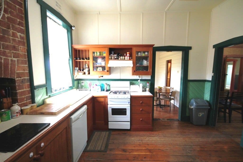 10 William Street, Young NSW 2594, Young - Thumbnail 3