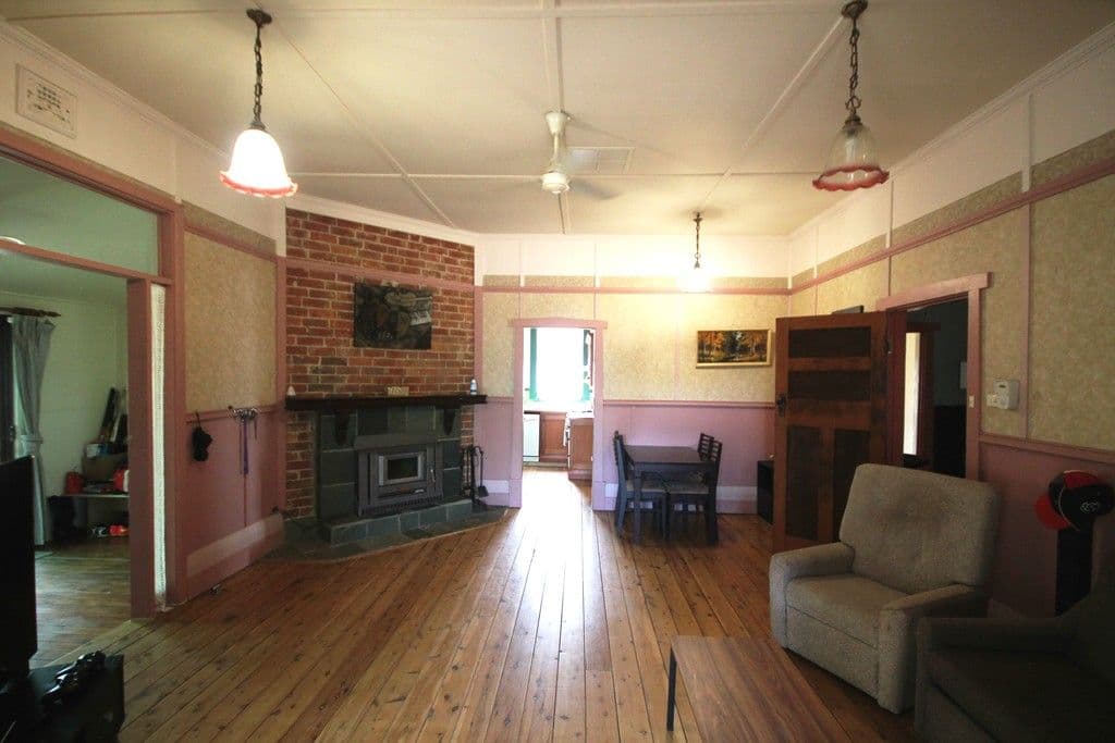 10 William Street, Young NSW 2594, Young - Thumbnail 4
