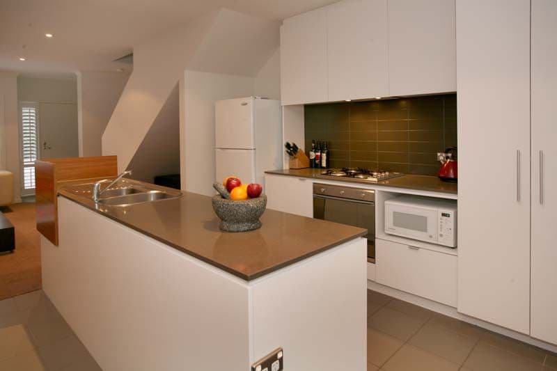 12 Southampton Drive, MULGRAVE VIC 3170, Mulgrave - Thumbnail 2