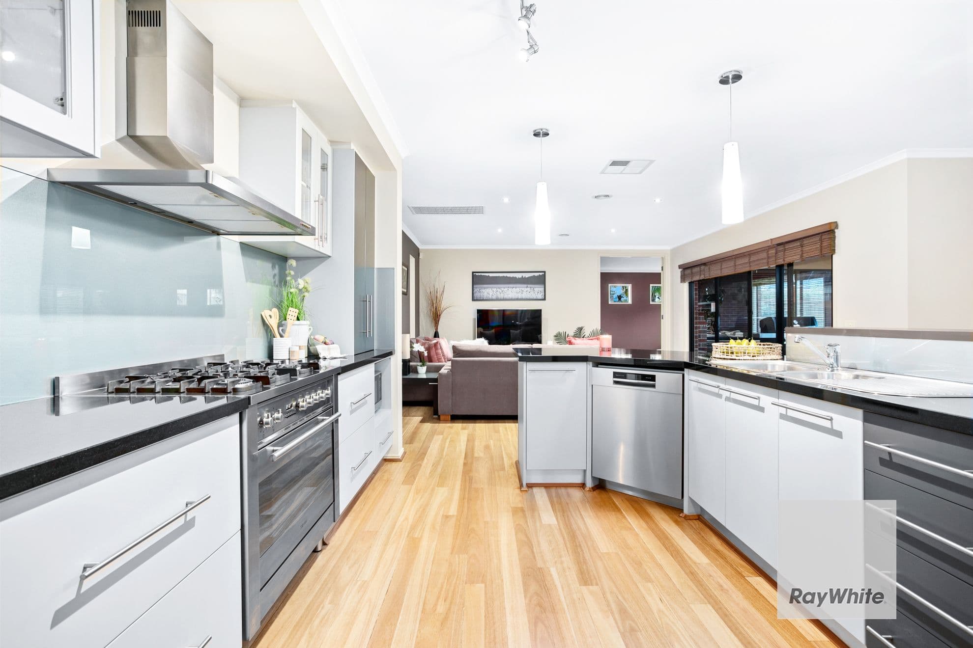 18 George Street, Taylors Hill VIC 3037, Taylors Hill - Thumbnail 7