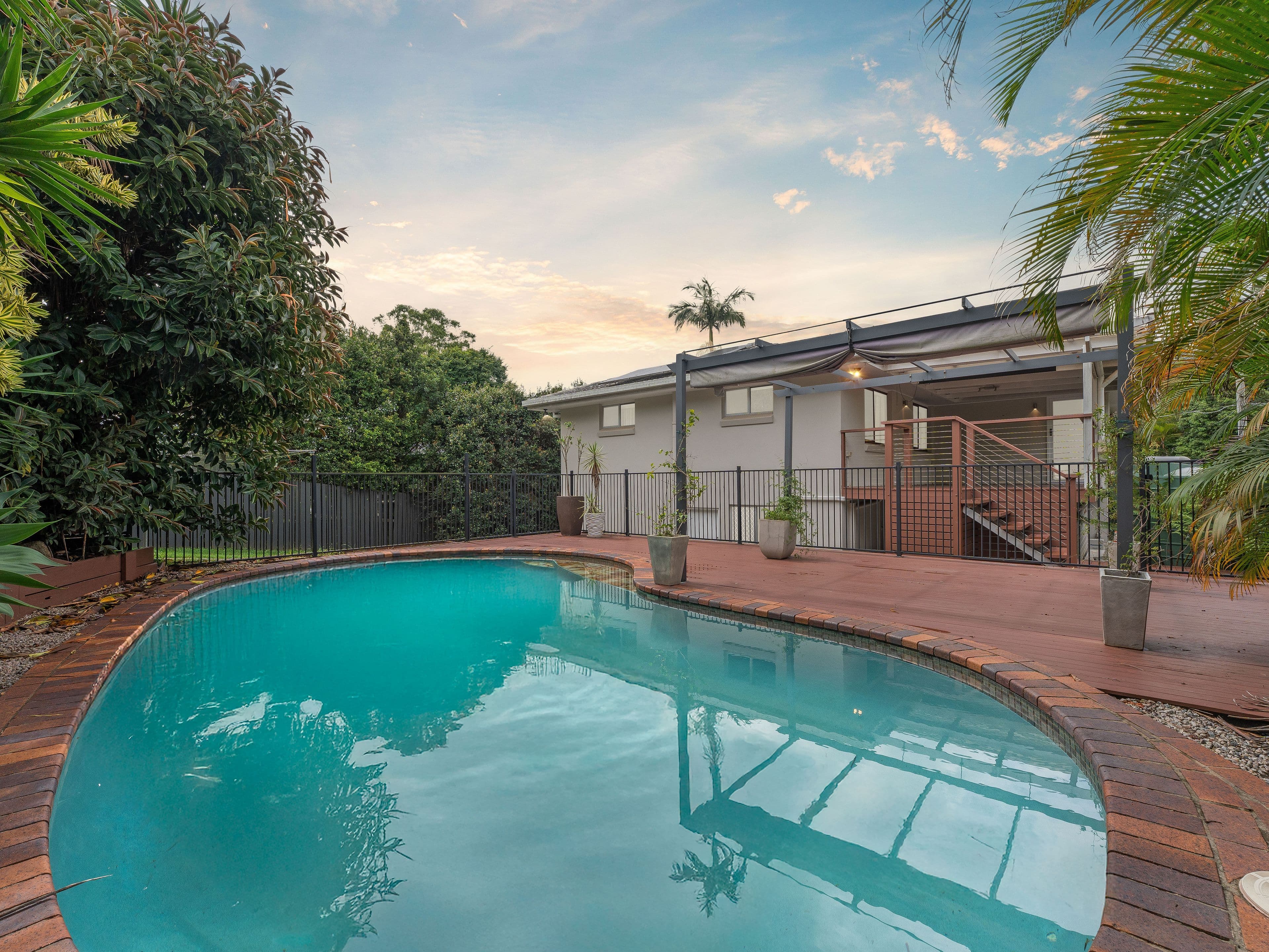 15 Yathong Court, Arana Hills QLD 4054, Arana Hills - Thumbnail 2