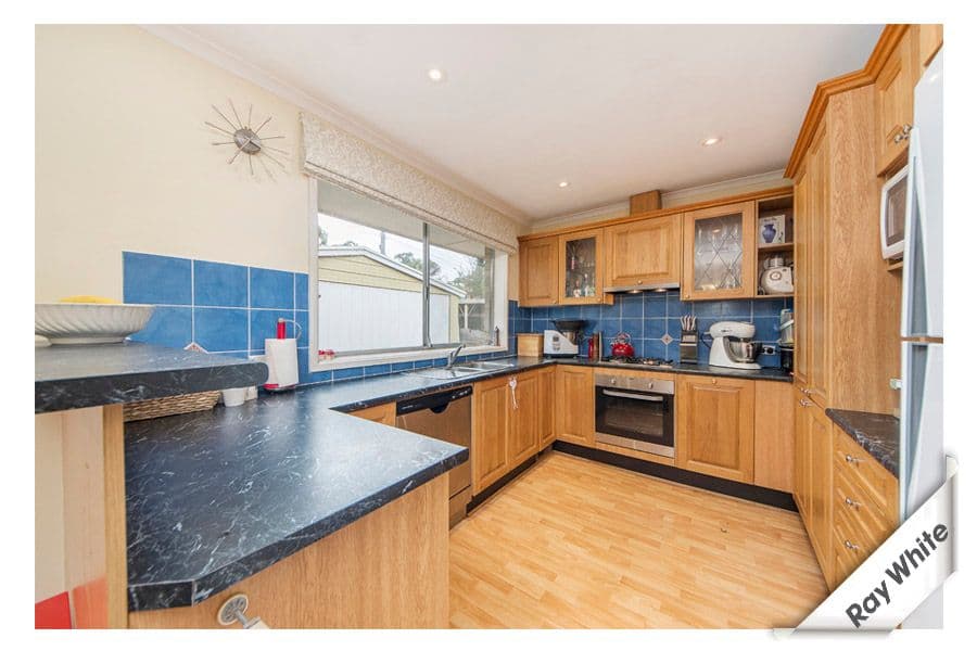 85 Ross Smith Crescent, SCULLIN ACT 2614, Scullin - Thumbnail 2