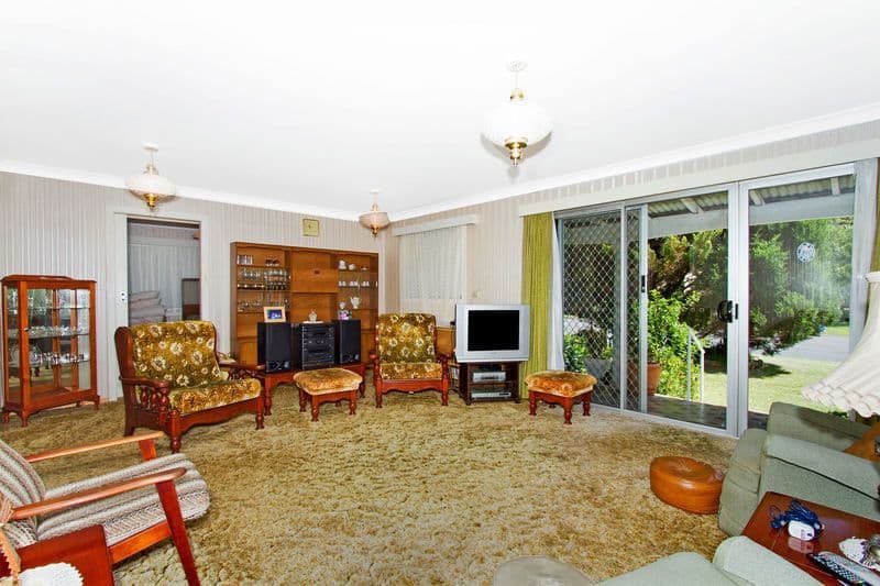 4 Panorama Parade, BERKELEY VALE NSW 2261, Berkeley Vale - Thumbnail 3