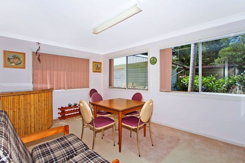 4 Panorama Parade, BERKELEY VALE NSW 2261, Berkeley Vale - Thumbnail 8