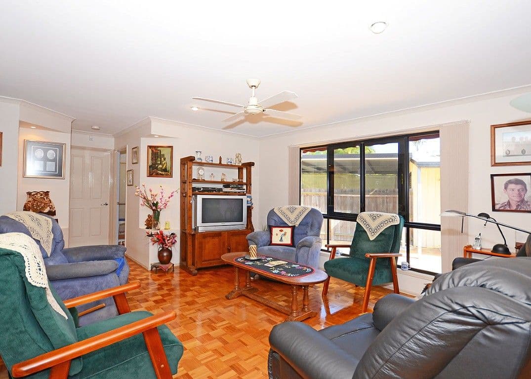 8 Shoreline Court, URANGAN QLD 4655, Urangan - Thumbnail 6