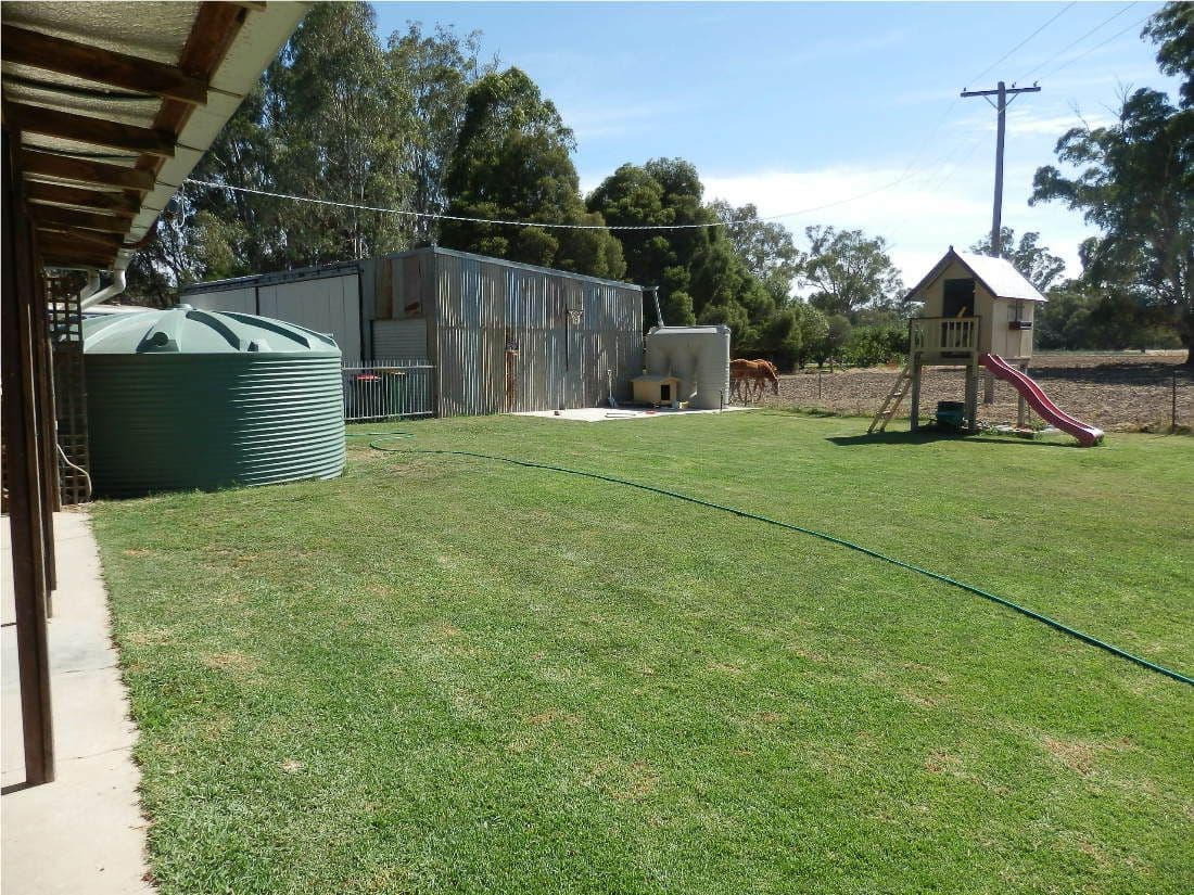5 Simmie Road, ECHUCA VIC 3564, Echuca Village - Thumbnail 3
