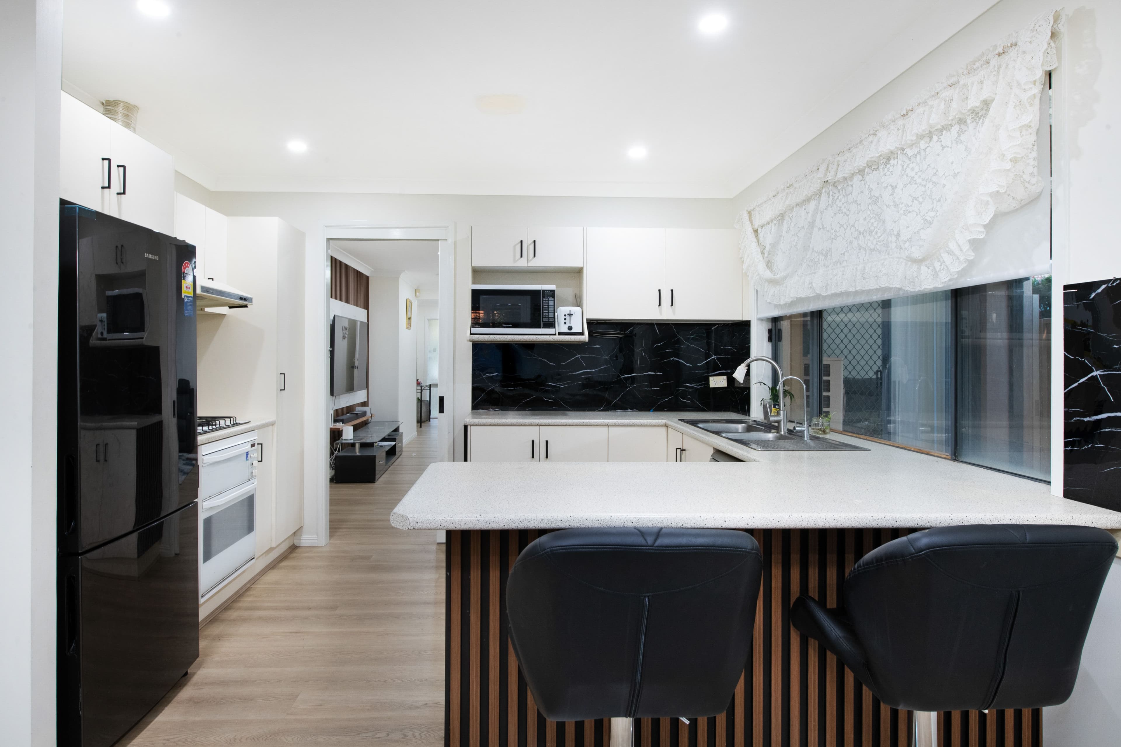 14 Hillary Crescent, Modbury North SA 5092, Modbury North - Thumbnail 5