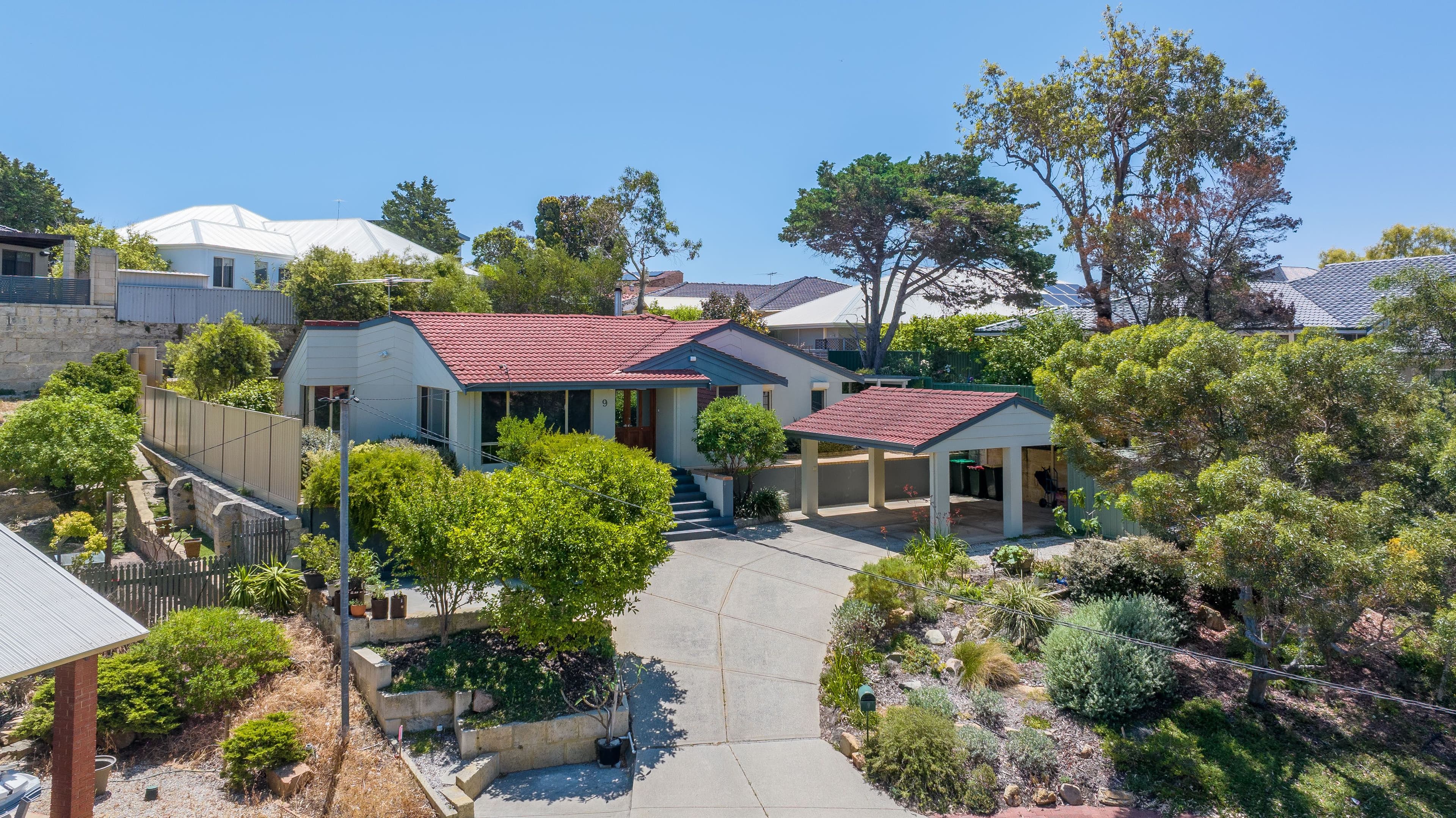 9 Dempster Place, Sorrento WA 6020, Sorrento - Image 1