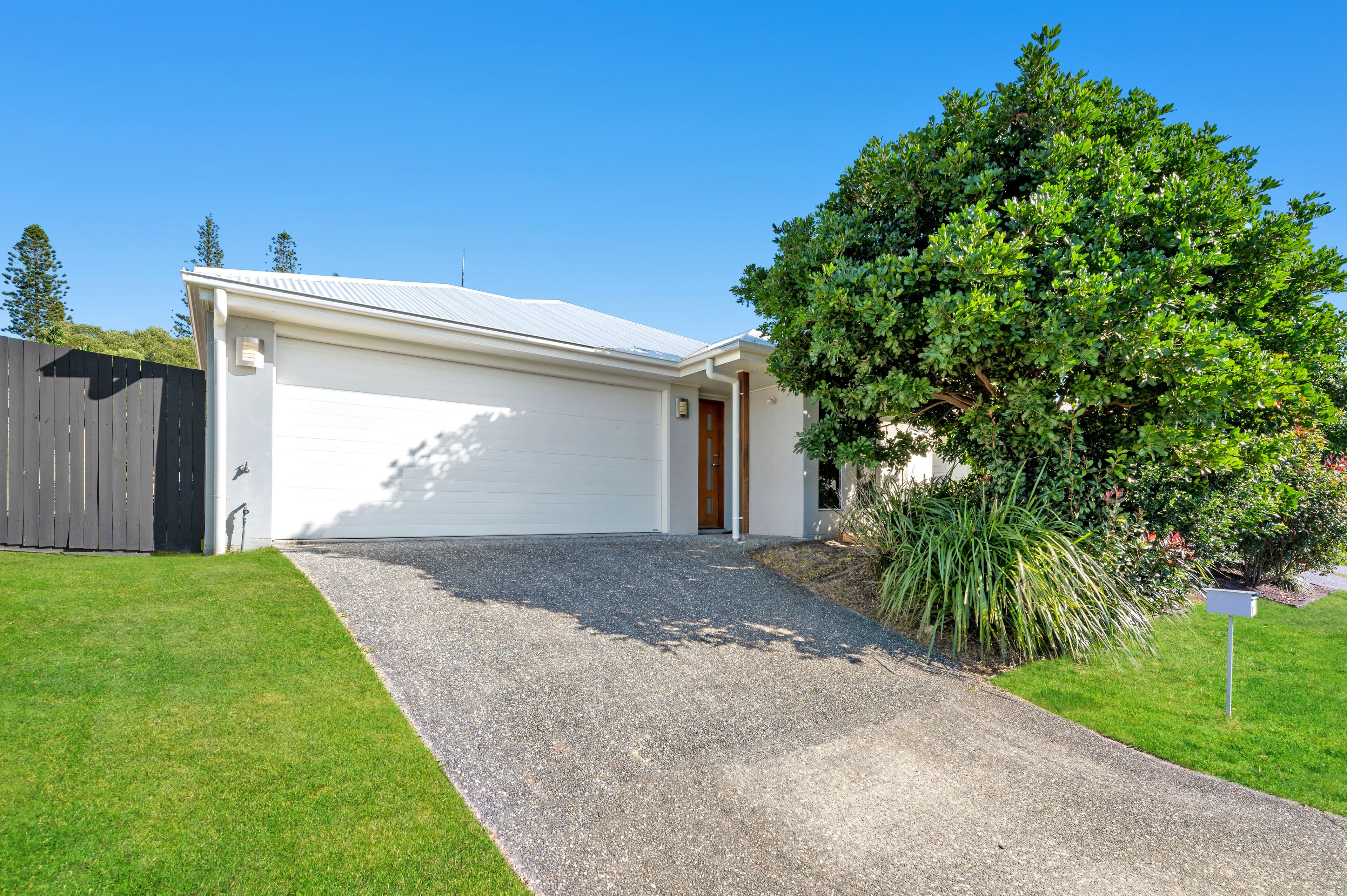 37 Woodrose Circuit, Pimpama QLD 4209, Pimpama - Thumbnail 2