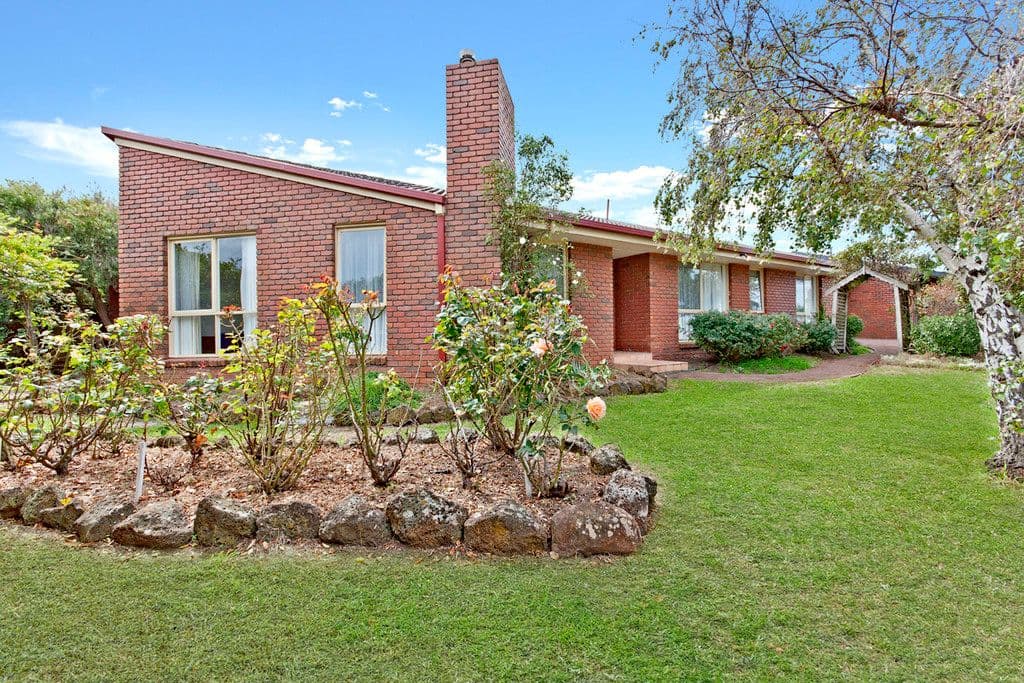 102 Wollaston Road, WARRNAMBOOL VIC 3280, Warrnambool - Image 1
