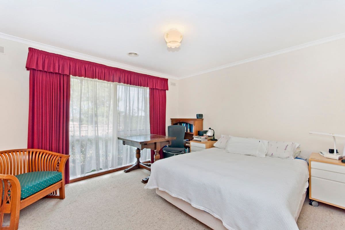 102 Wollaston Road, WARRNAMBOOL VIC 3280, Warrnambool - Thumbnail 4