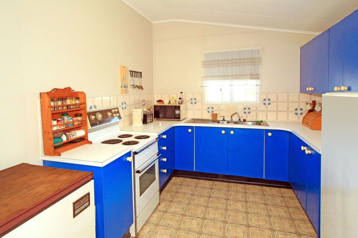 11 Buckle Street, PARK AVENUE QLD 4701, Park Avenue - Thumbnail 6