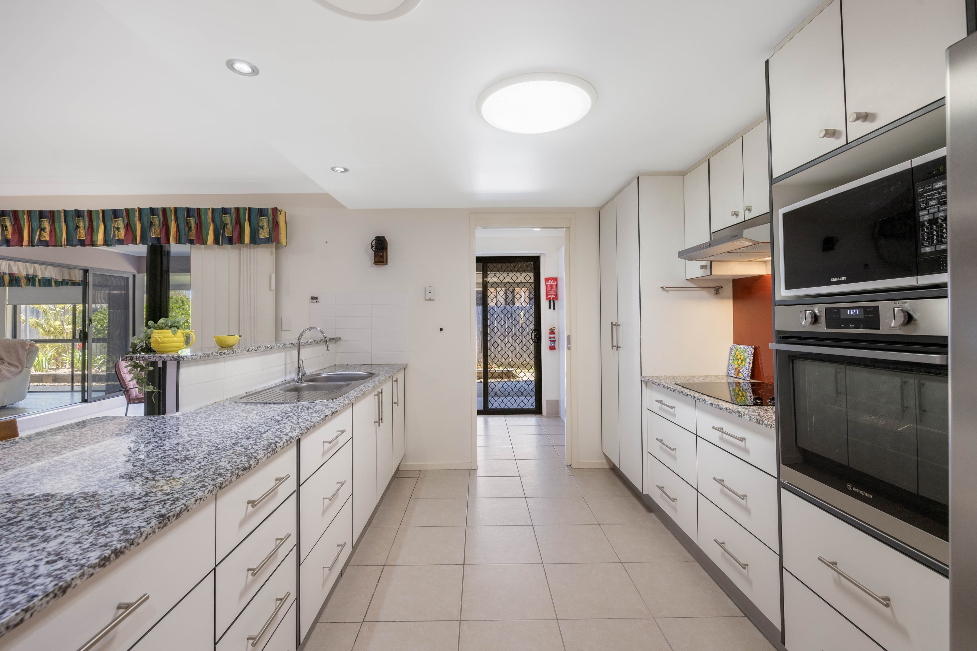 17 Birrobeen Street, Little Mountain QLD 4551, Little Mountain - Thumbnail 2