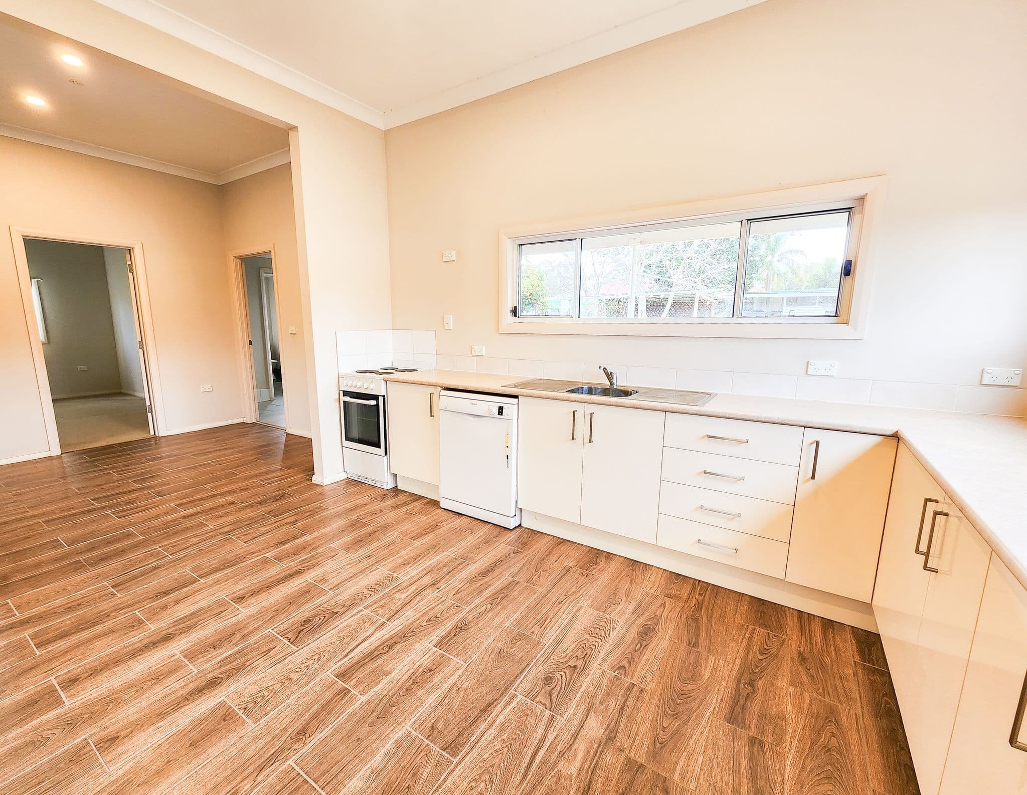 22 Webb Street, Parkes NSW 2870, Parkes - Thumbnail 4