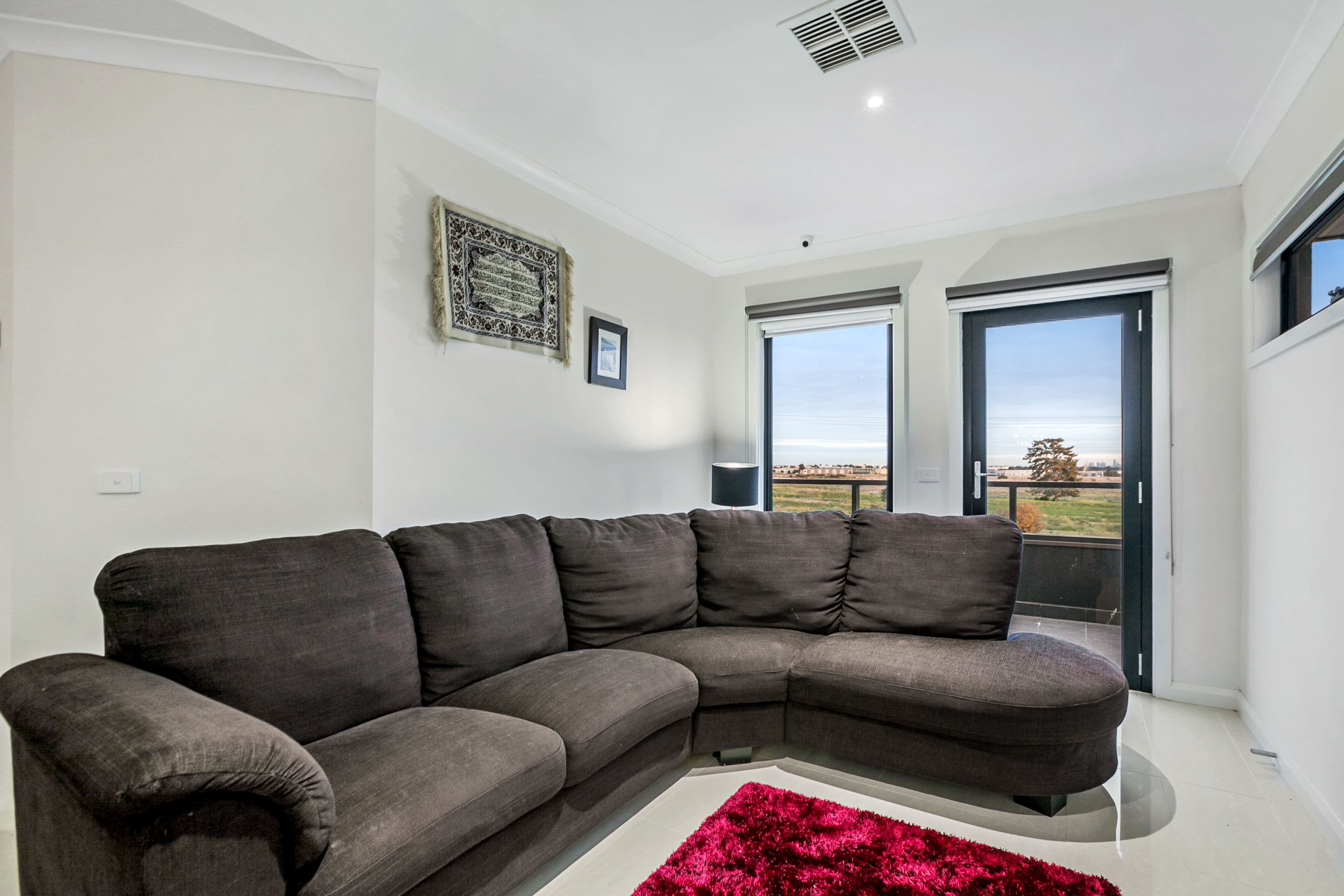10 Blainey Crescent, Epping VIC 3076, Epping - Thumbnail 8