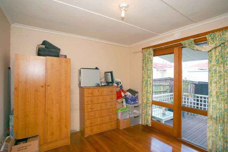 27 Cootamundra Street, DOVETON VIC 3177, Doveton - Thumbnail 6