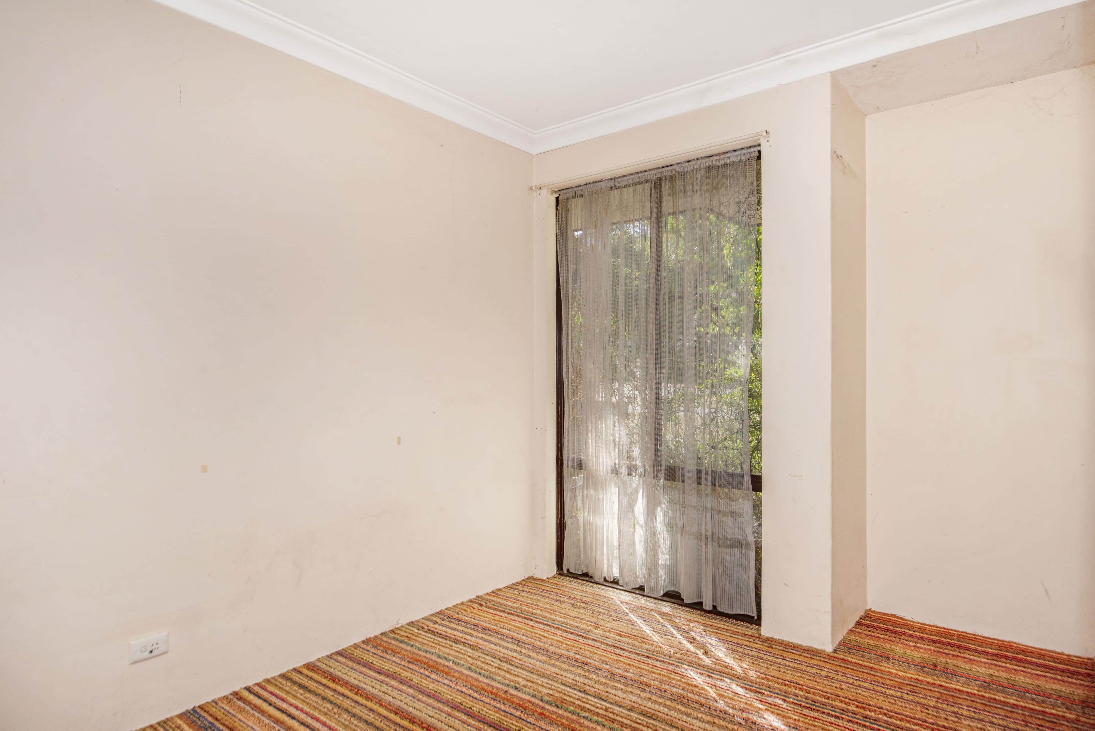 42 Jacaranda Crescent, Withers WA 6230, Withers - Thumbnail 6