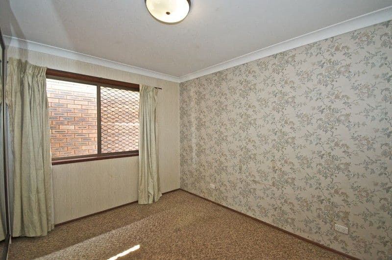 9 Theodore Place, MOLENDINAR QLD 4214, Molendinar - Thumbnail 5