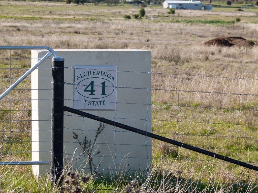8 Alcheringa Drive, Forbes NSW 2871, Forbes - Thumbnail 2