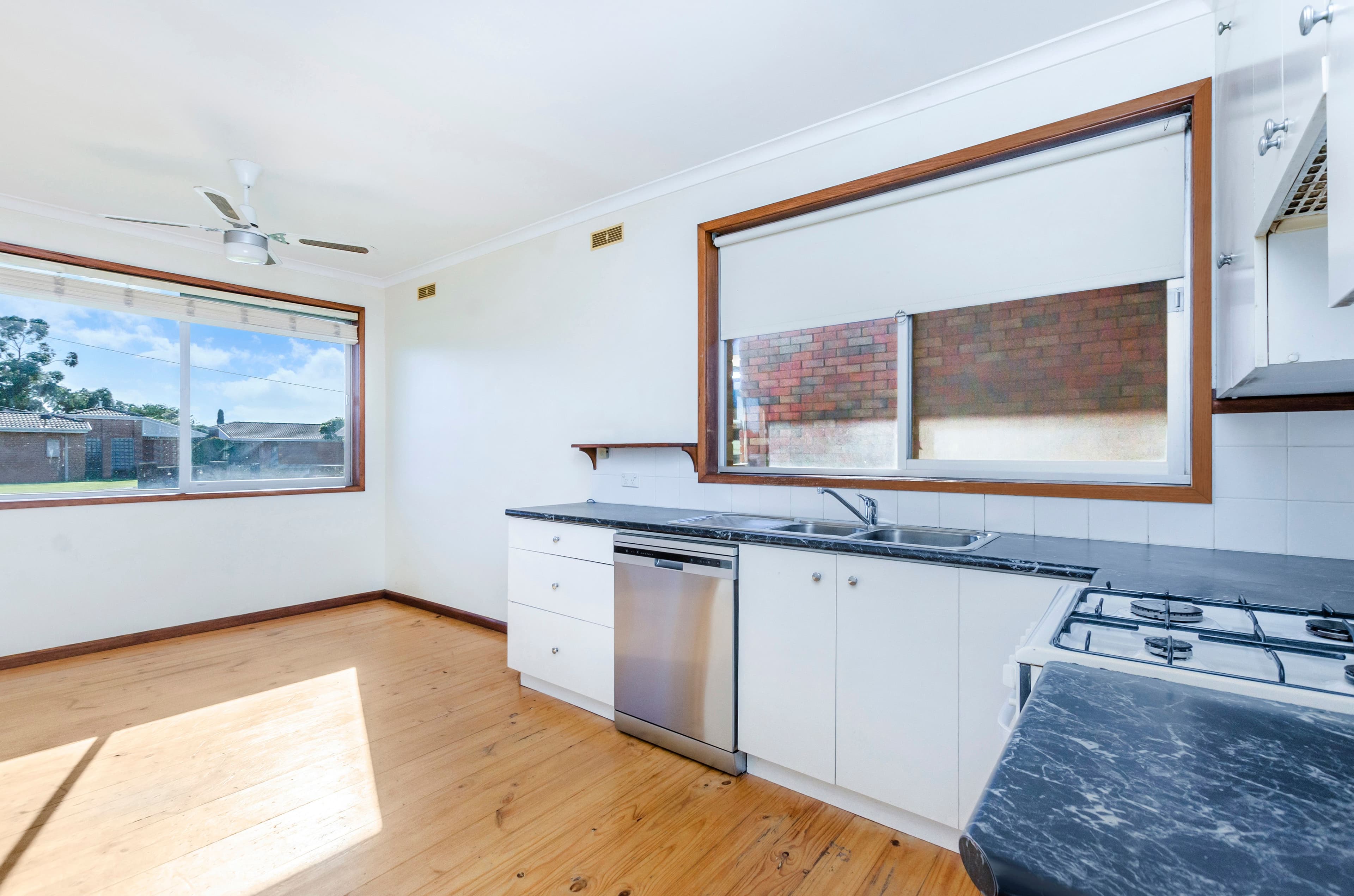 31 Keith Street, Warrnambool VIC 3280, Warrnambool - Thumbnail 3