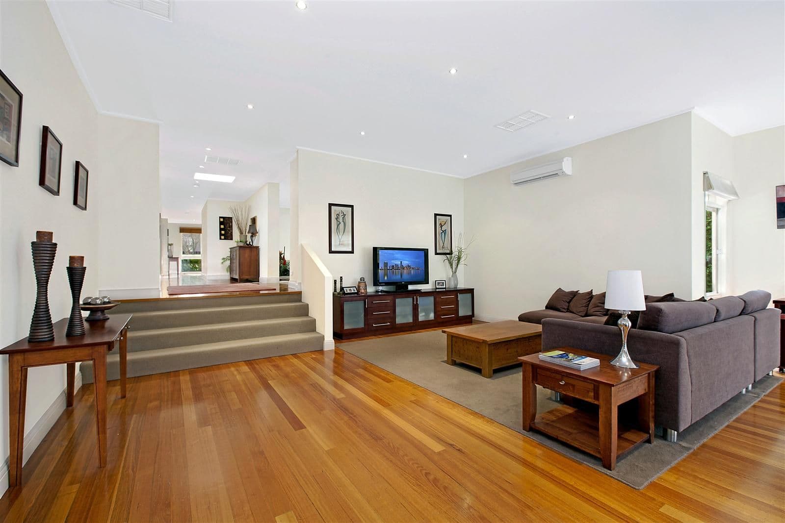 4 Chiltern Court, DONCASTER EAST VIC 3109, Doncaster East - Thumbnail 3
