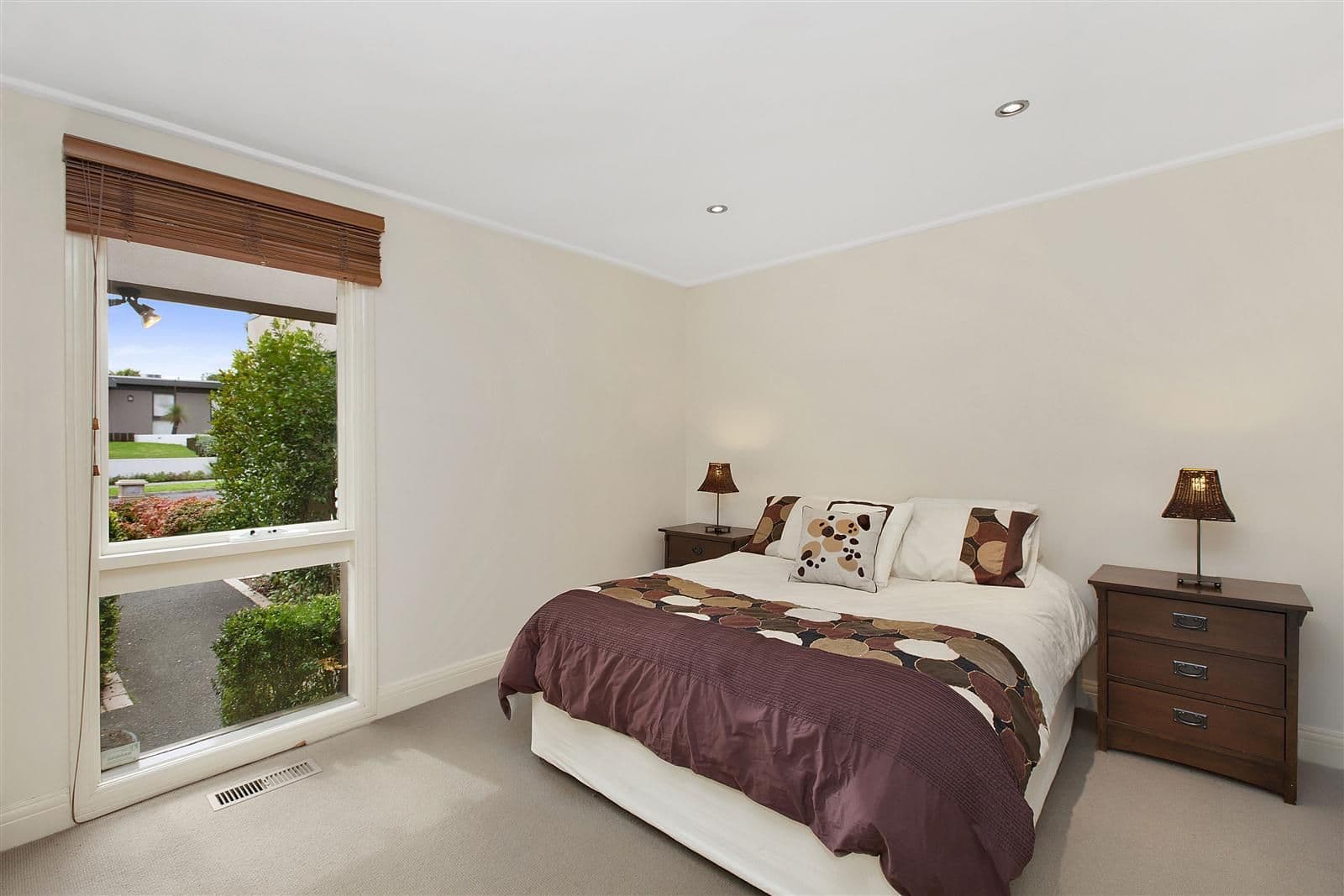 4 Chiltern Court, DONCASTER EAST VIC 3109, Doncaster East - Thumbnail 6