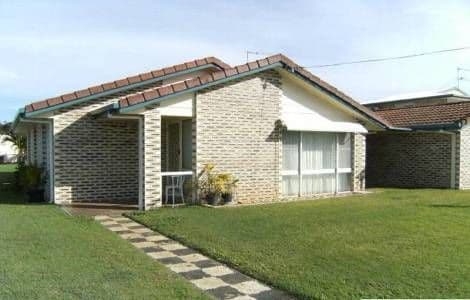 16 Seaview Avenue, MAAROOM QLD 4650, Maaroom - Image 1
