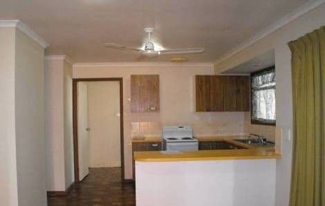 16 Seaview Avenue, MAAROOM QLD 4650, Maaroom - Thumbnail 2